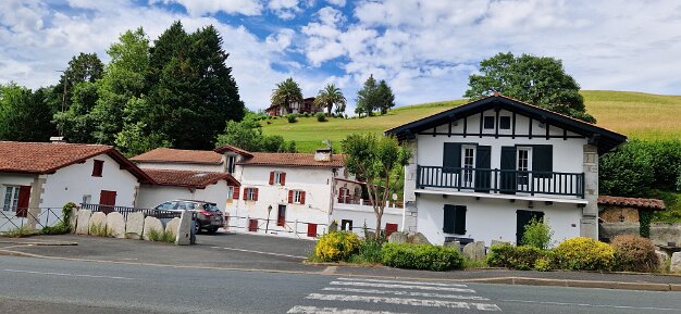 20230611_Mikelenborda_Venta_Restaurante_Urdax